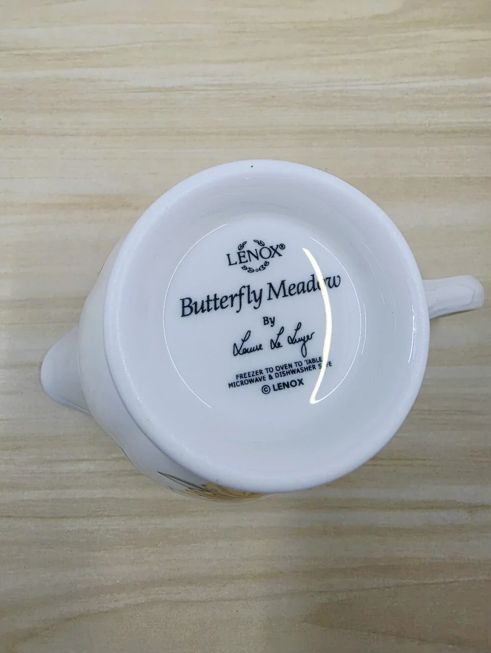 Lenox Butterfly Meadow Lidded Sugar Bowl & Creamer White Porcelain Scalloped